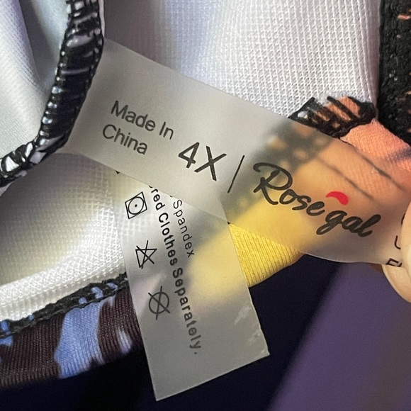 Rose Gal Swim Top 4x Palm Trees - Picture 5 of 12